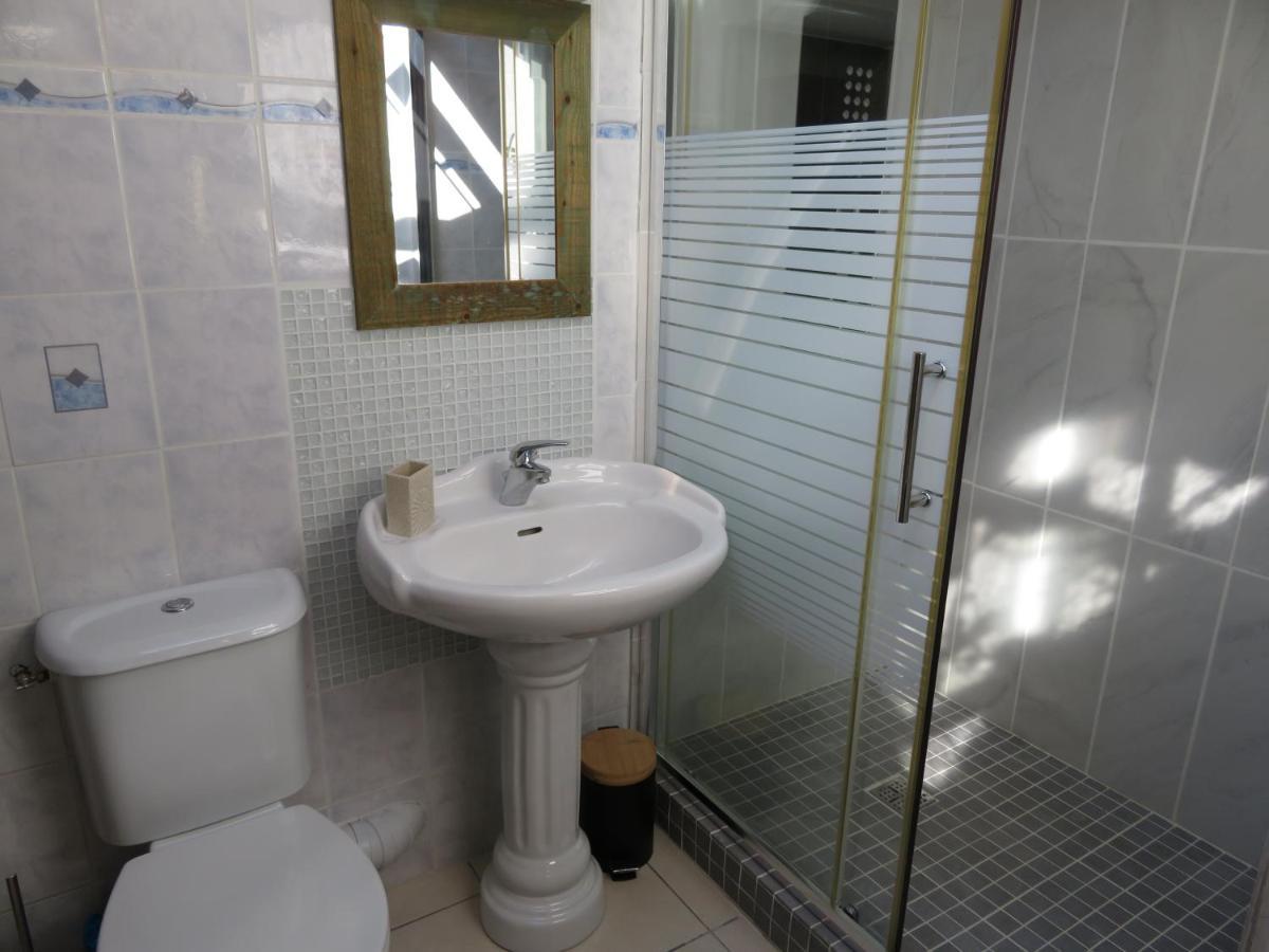 Au Bonheur Suspendu Apartment